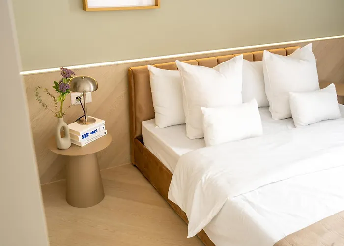 North By Urbanesq Cortina M * Бухарест